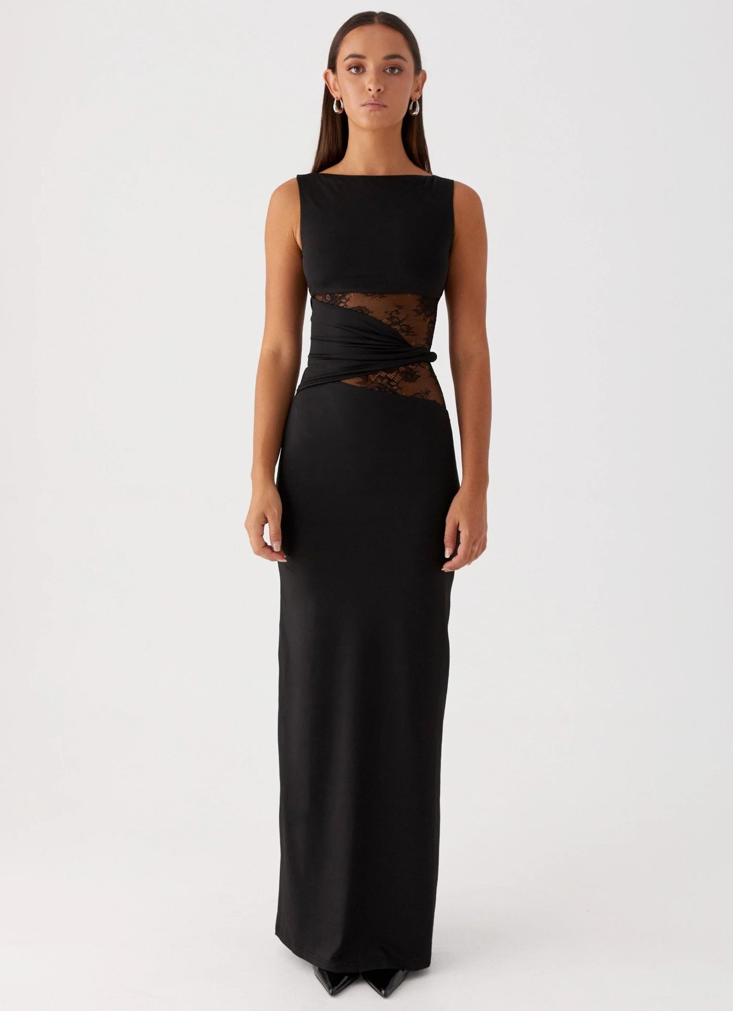 Grace | Elegant long dress with subtle cutouts
