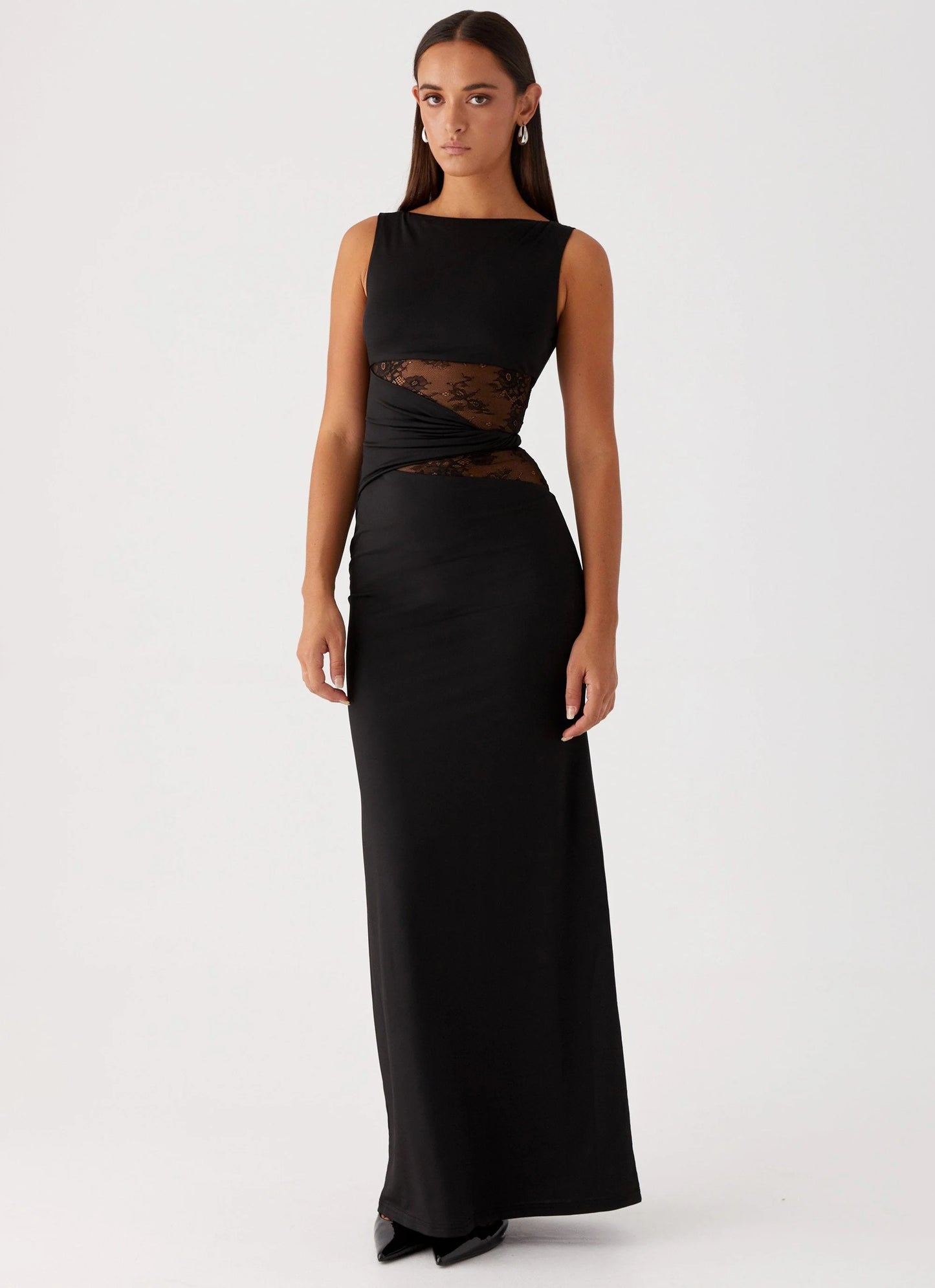 Grace | Elegant long dress with subtle cutouts